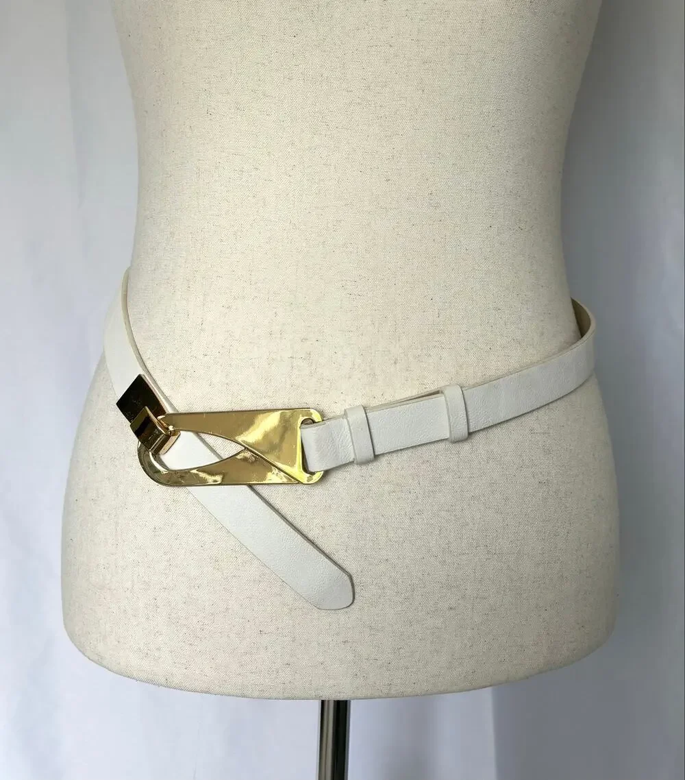 White Faux Leather Belt Gold Prong Buckle Women’s Size L XL Modern Y2K Waist